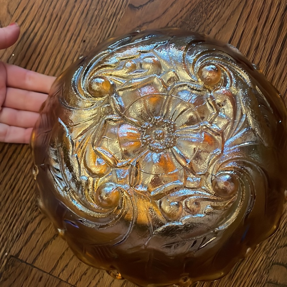 90s Indiana Glass Co. Wild Rose Marigold Carnival bowl!